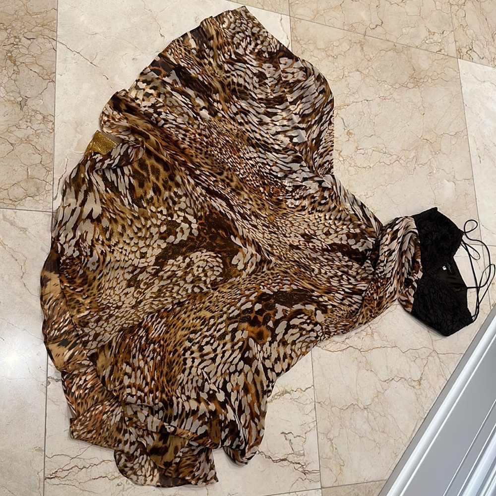 Leopard Print Mesh Hanging From A Gorgeous Lace T… - image 6